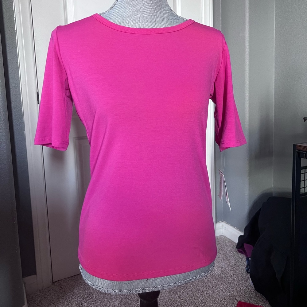 LuLaRoe Shirt